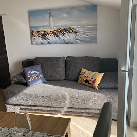 Apartman Voch Zambratija  Εξωτερικό φωτογραφία