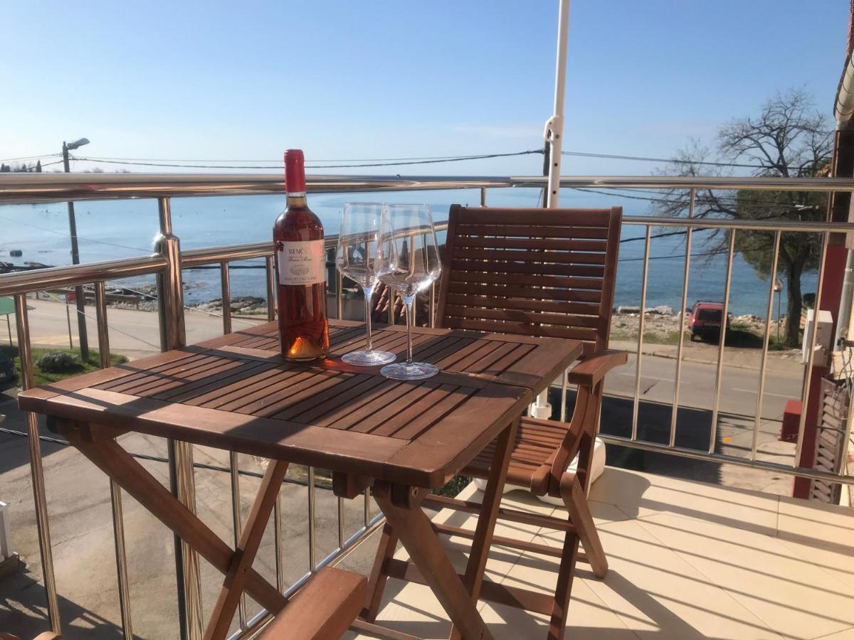 Apartman Voch Zambratija  Εξωτερικό φωτογραφία